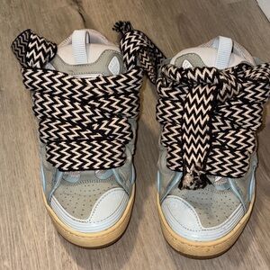 Women’s Light Gray and Black Chunky Sneakers